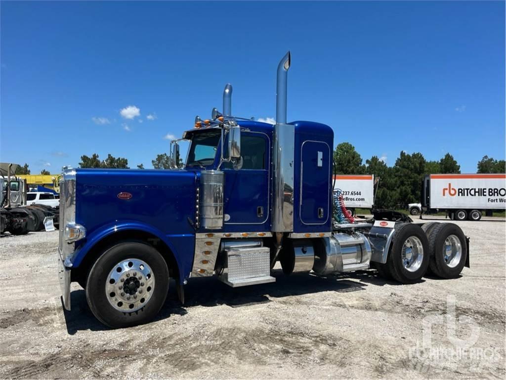 Peterbilt 389 Vlačilci