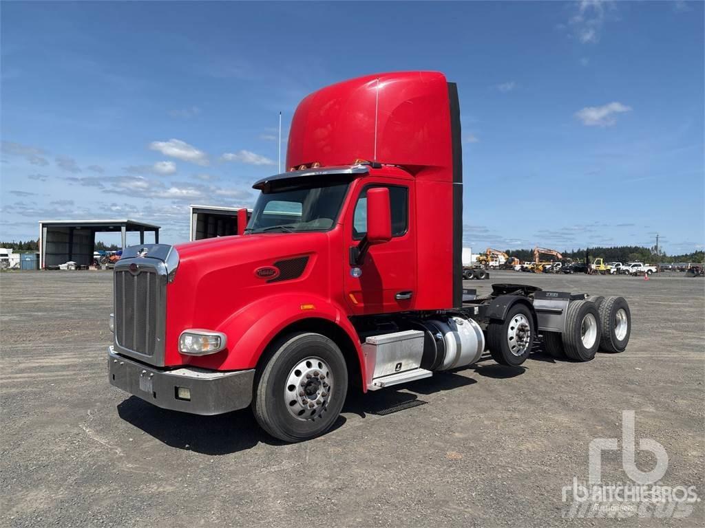 Peterbilt 567 Vlačilci
