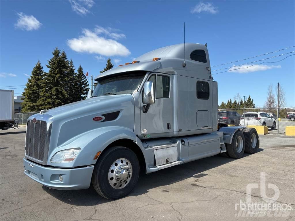 Peterbilt 587 Vlačilci