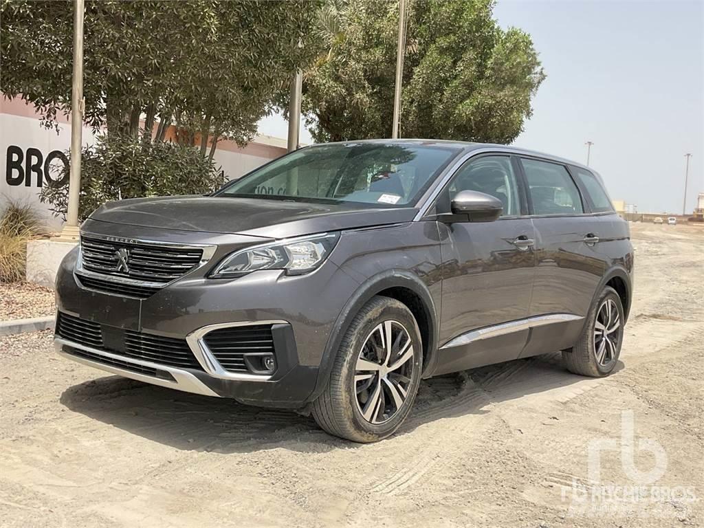Peugeot 5008 Avtomobili