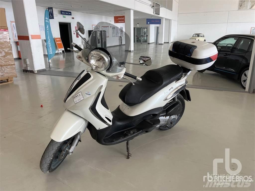 Piaggio BEVERLY Avtomobili