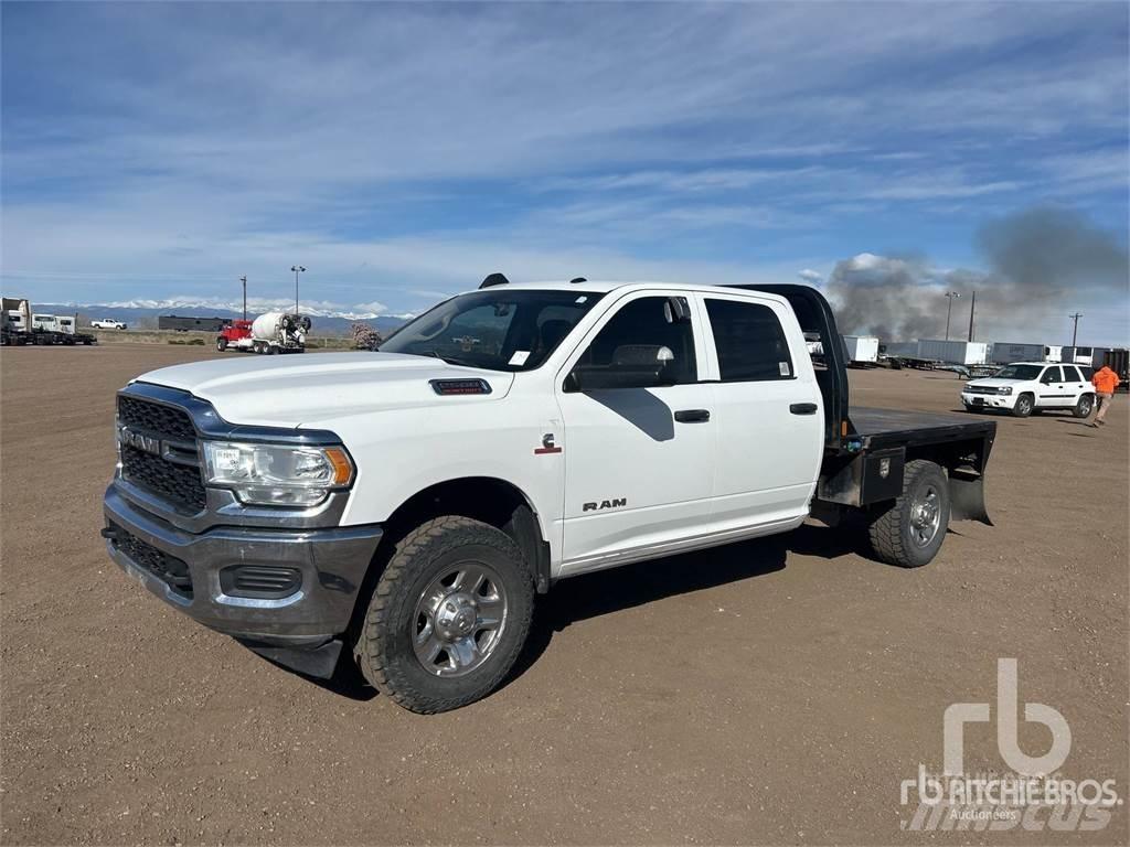 RAM 1500 Tovornjaki s kesonom/platojem