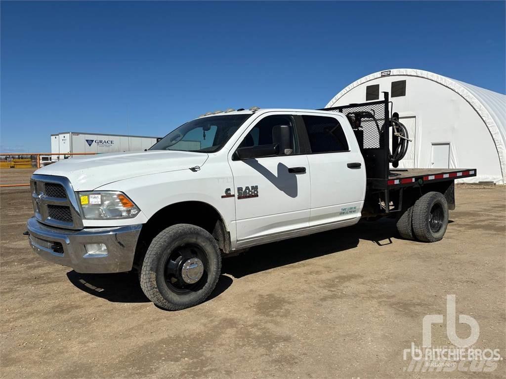 RAM 3500 Tovornjaki s kesonom/platojem