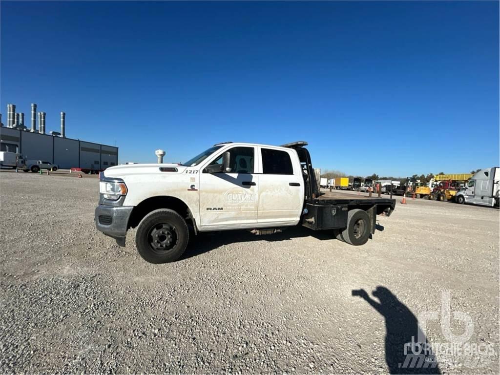 RAM 3500 Tovornjaki s kesonom/platojem