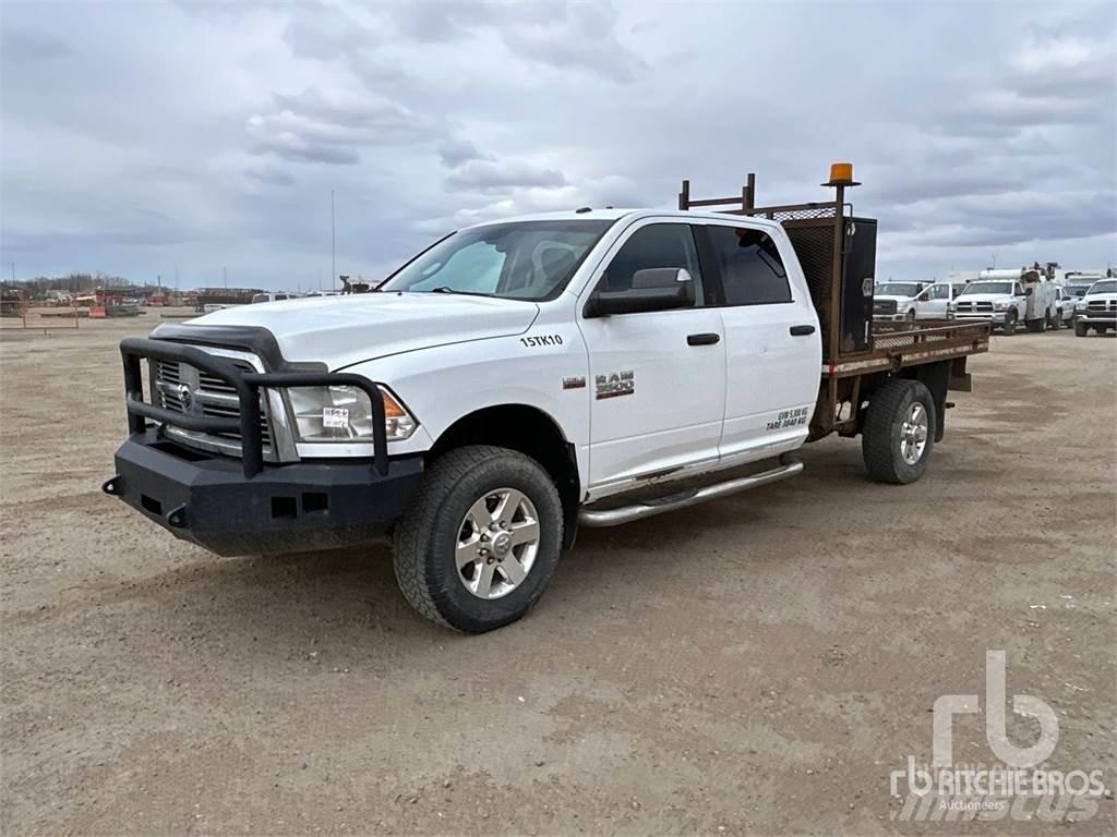 RAM 3500 Tovornjaki s kesonom/platojem