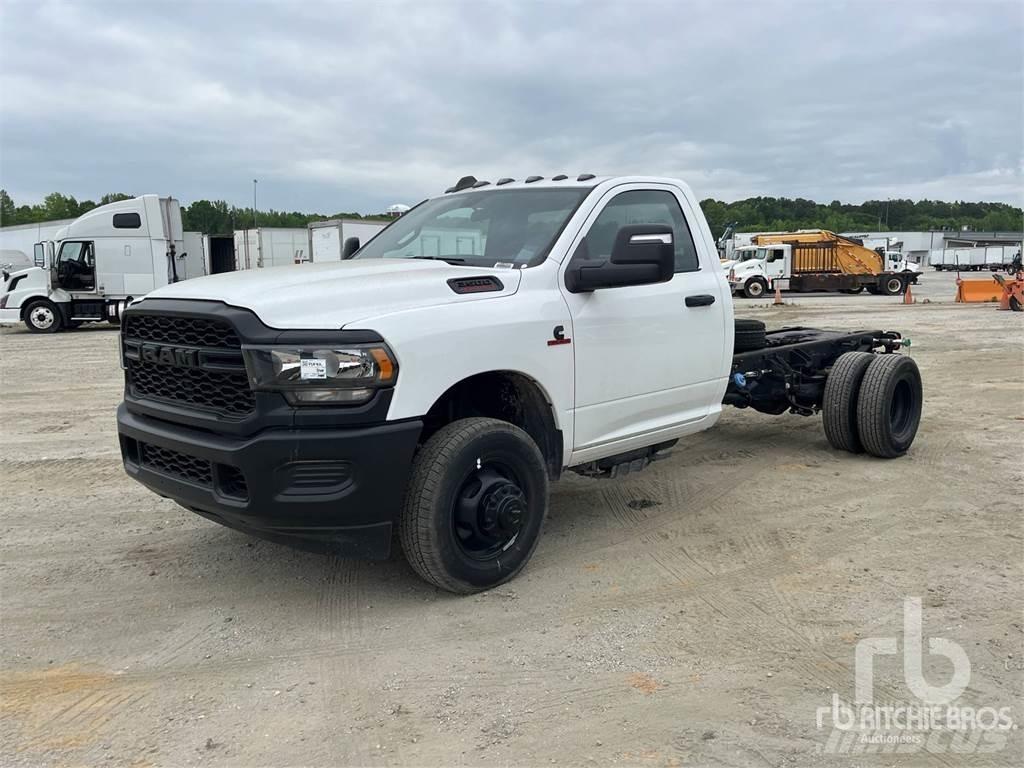RAM 3500 Tovornjaki-šasije