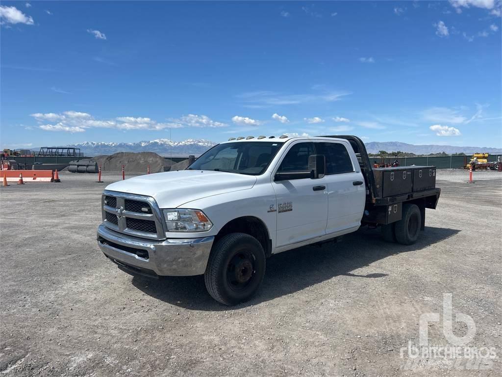 RAM 3500HD Tovornjaki s kesonom/platojem