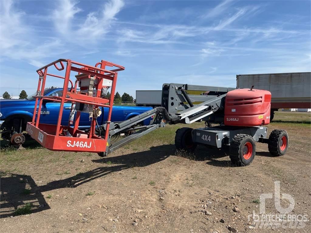 SkyJack SJ46AJ Zglobne dvižne ploščadi