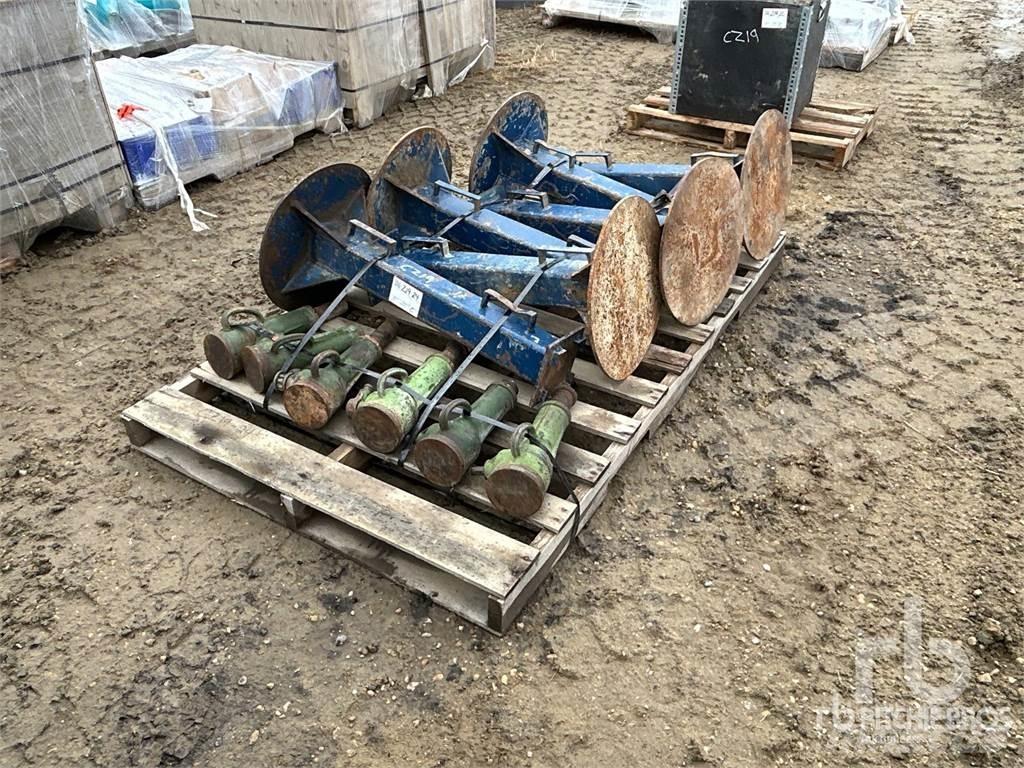  Stands Rezervni deli za opremo za kamnolome, ravnanje z odpadki in recikliranje