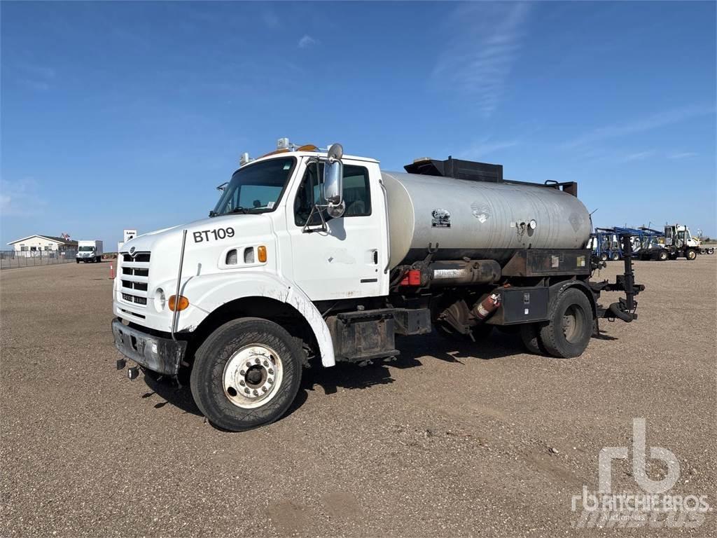 Sterling L7500 Škropilnice za bitumen