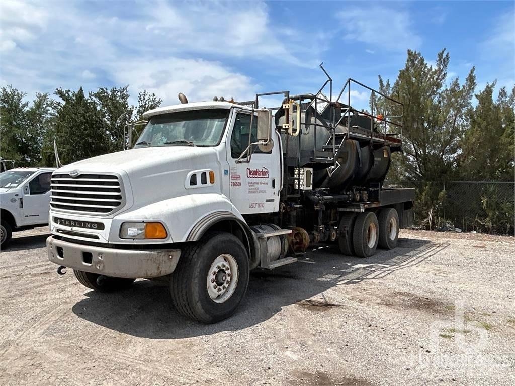 Sterling L9500 Vakuumski tovornjaki