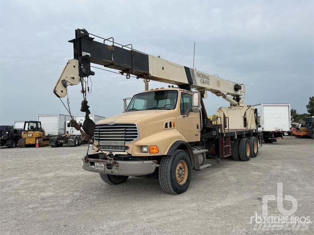 Sterling LT8500 Tovornjaki z žerjavom