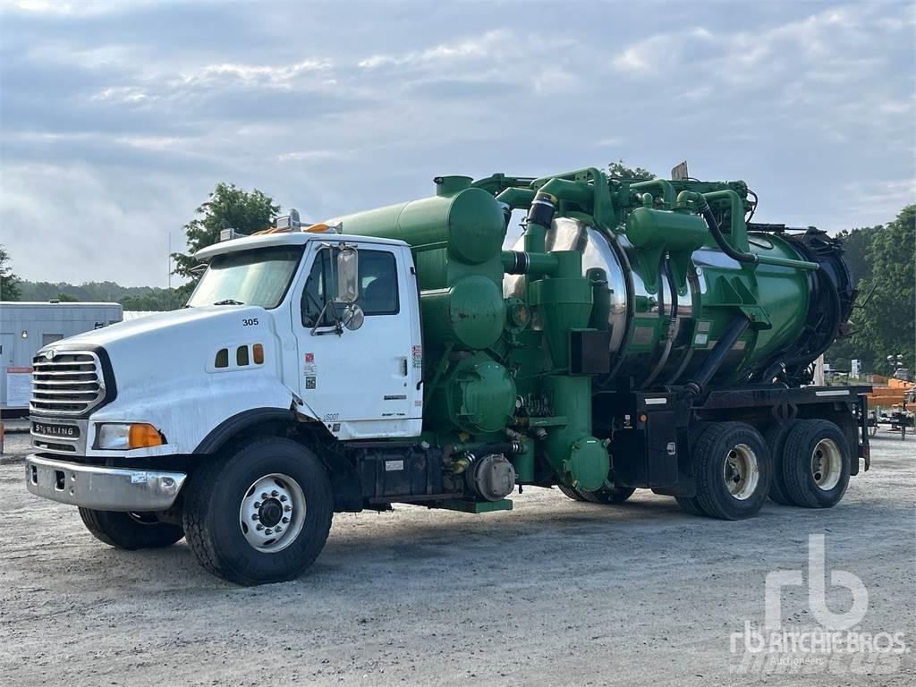 Sterling LT9500 Vakuumski tovornjaki