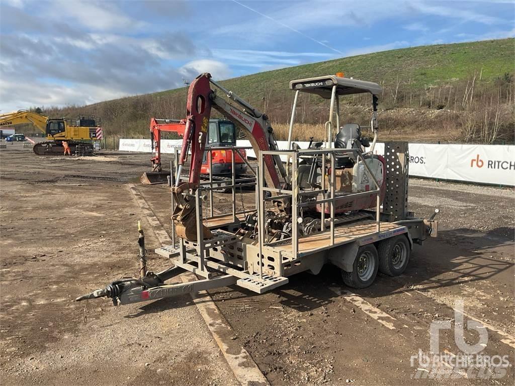 Takeuchi TB216 Mini bagri <7t
