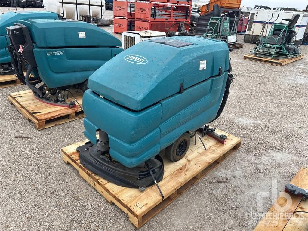 Tennant 5680 Cestni pometači