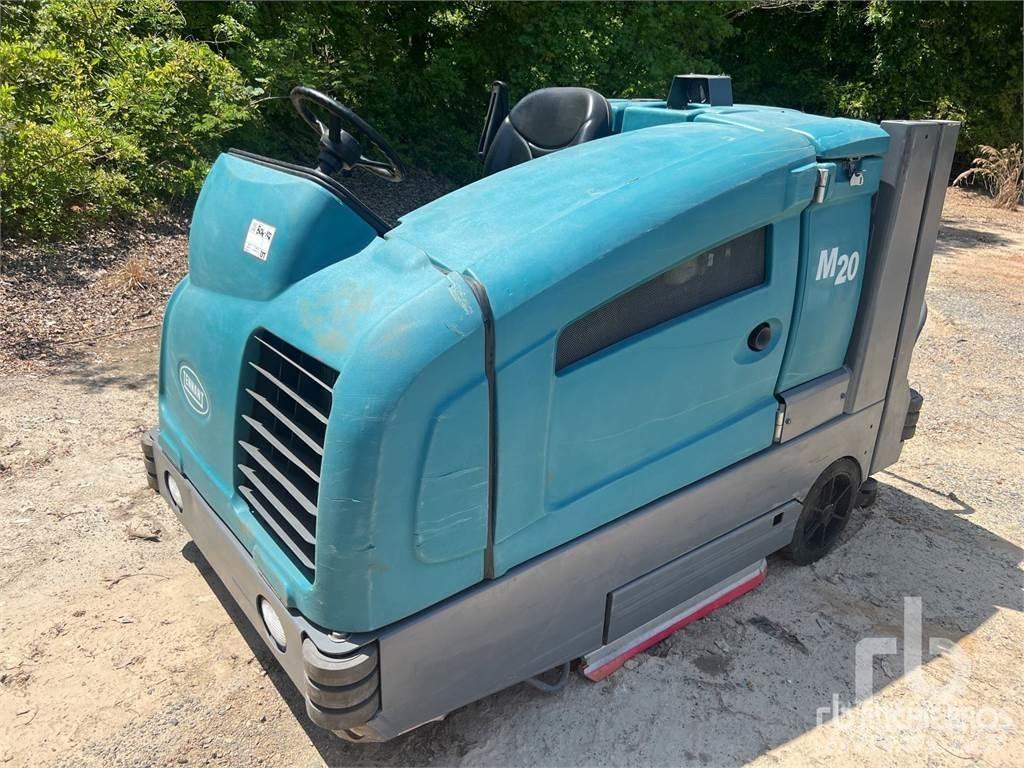 Tennant M20 Cestni pometači