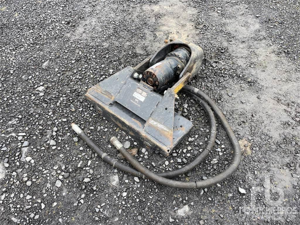 Toro 22805 Vrtalne naprave