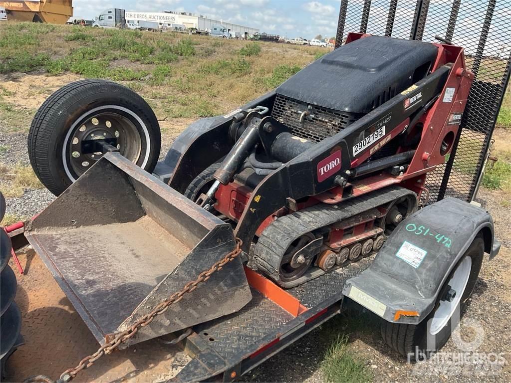 Toro TX427 Skid steer mini nakladalci