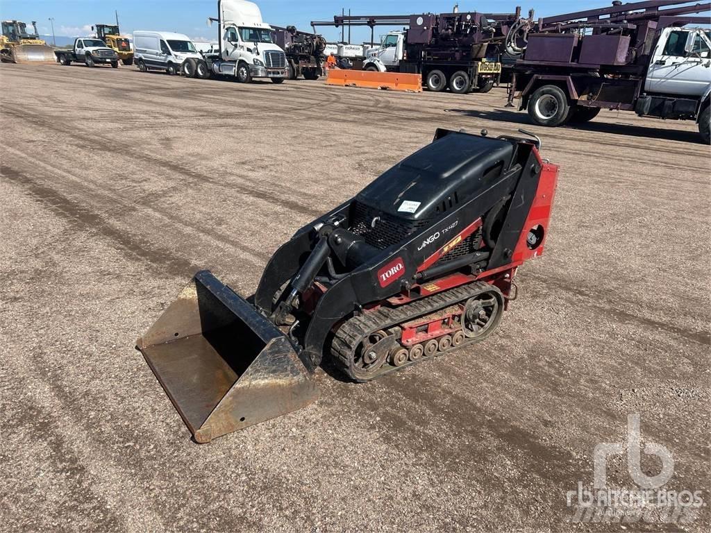 Toro TX427 Skid steer mini nakladalci