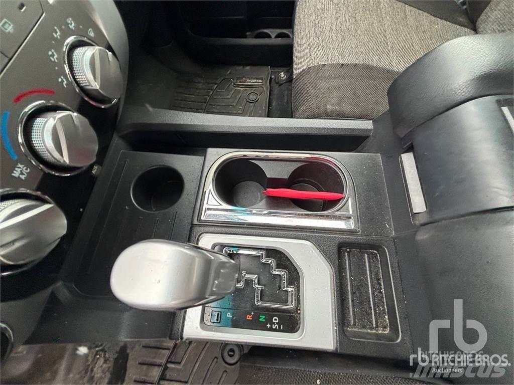 Toyota TUNDRA Prekucniki