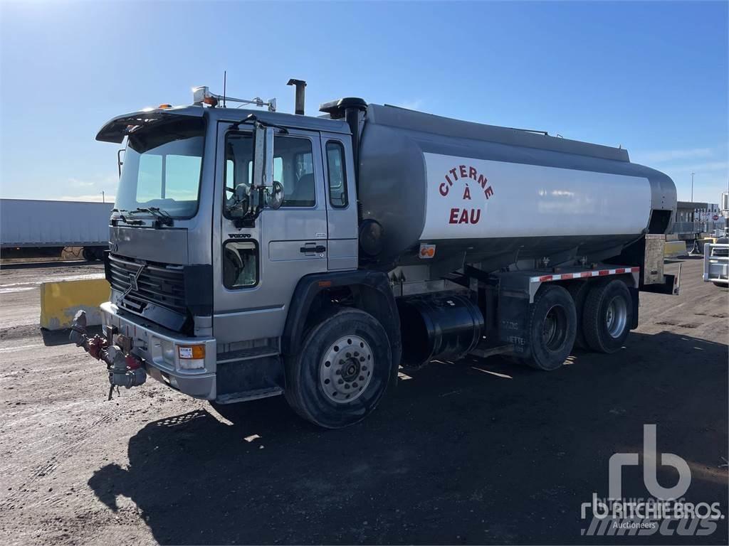 Volvo FE Tovornjaki za vodo