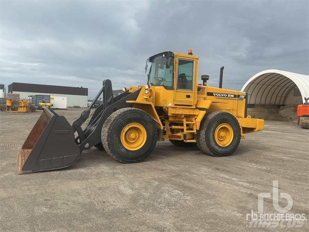 Volvo L120C Kolesni nakladalci