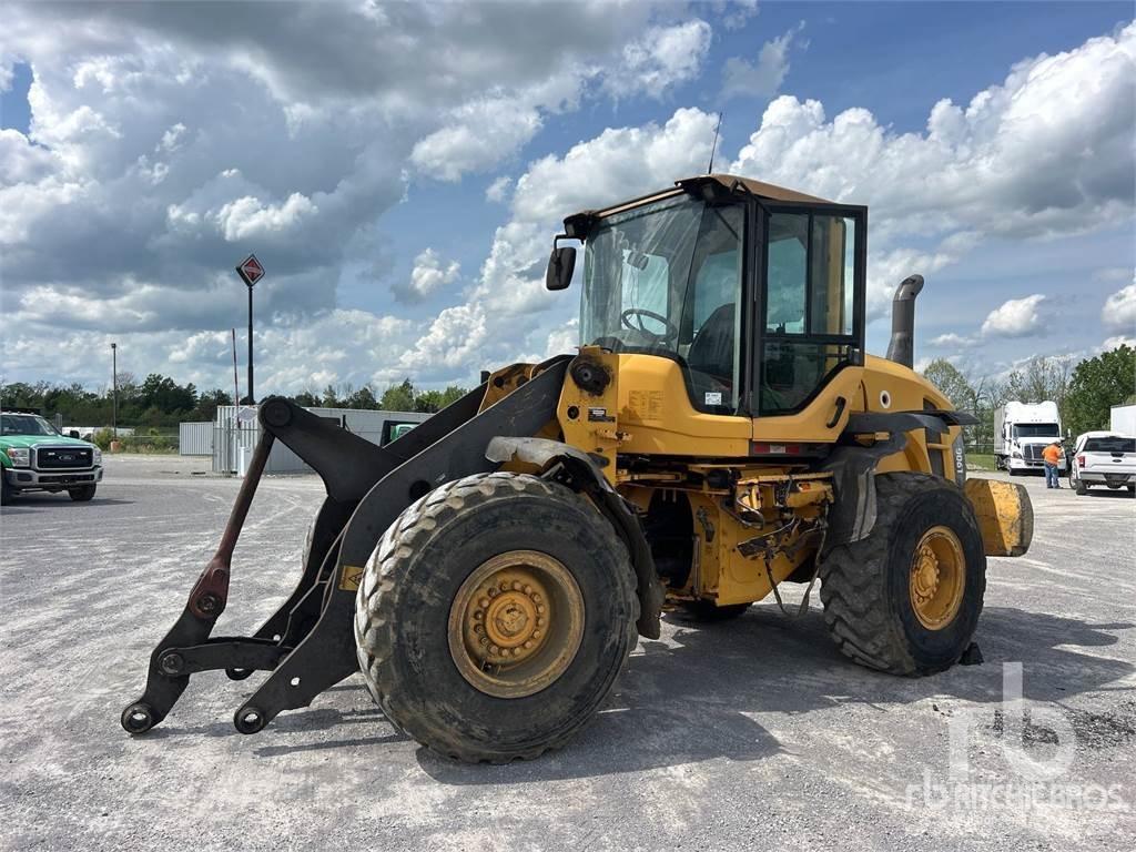 Volvo L90G Kolesni nakladalci