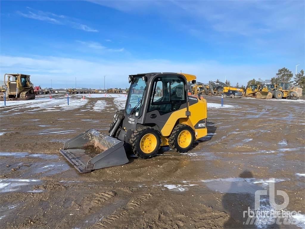 Volvo MC95C Skid steer mini nakladalci
