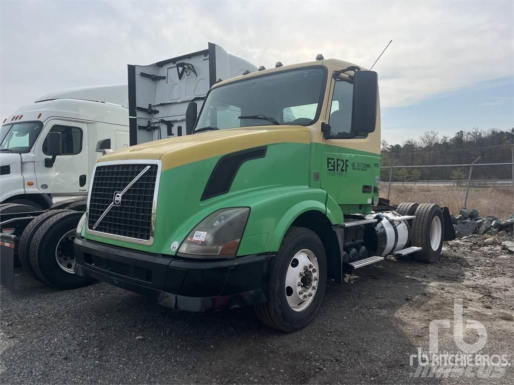 Volvo VNL Vlačilci