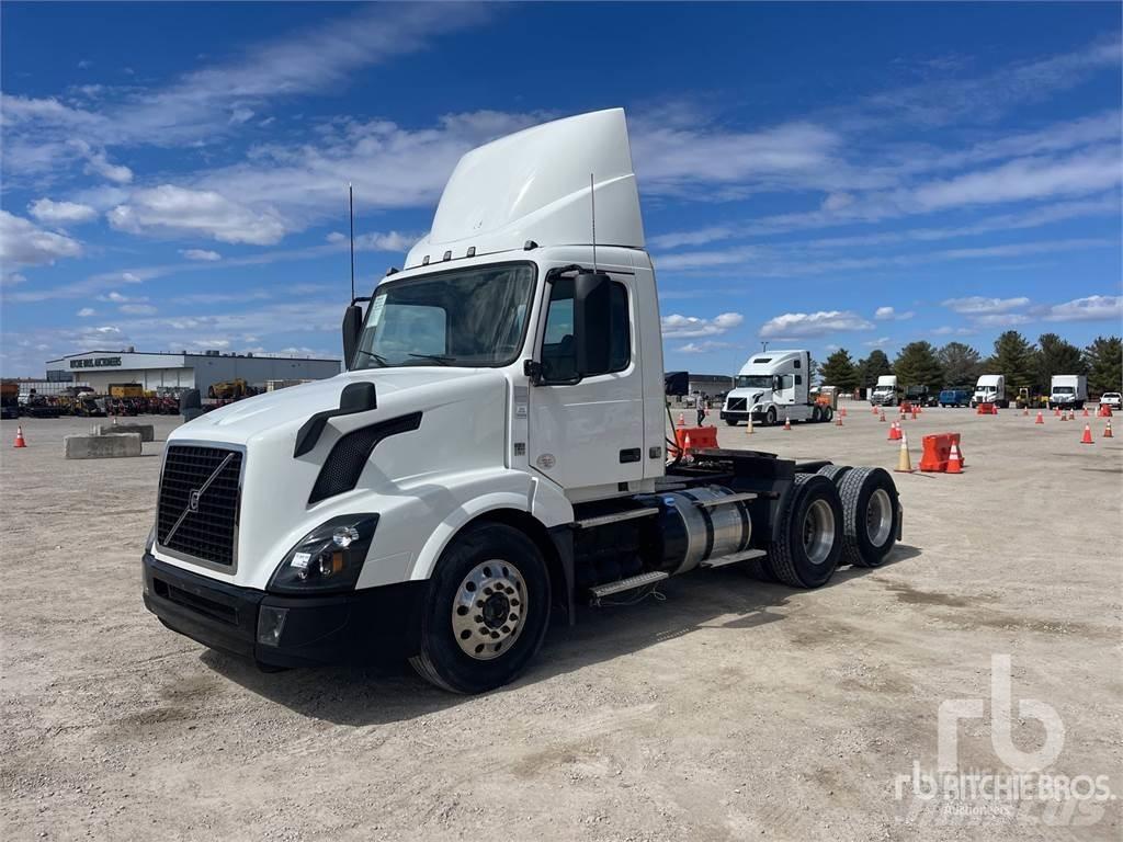 Volvo VNL Vlačilci
