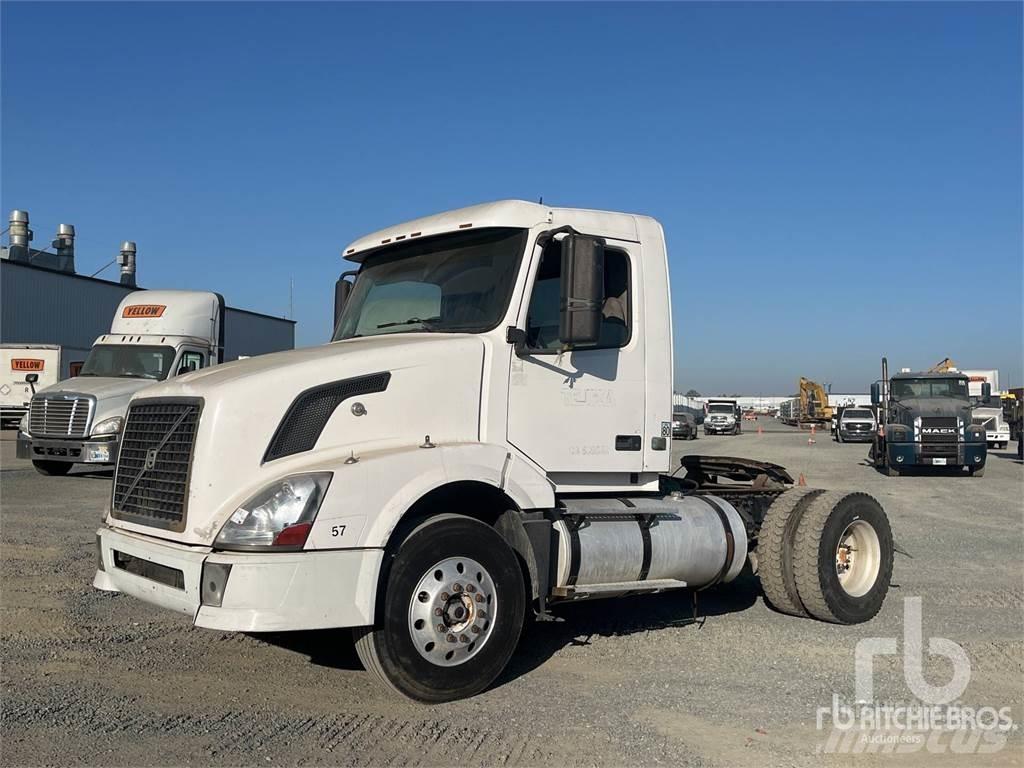 Volvo VNL Vlačilci