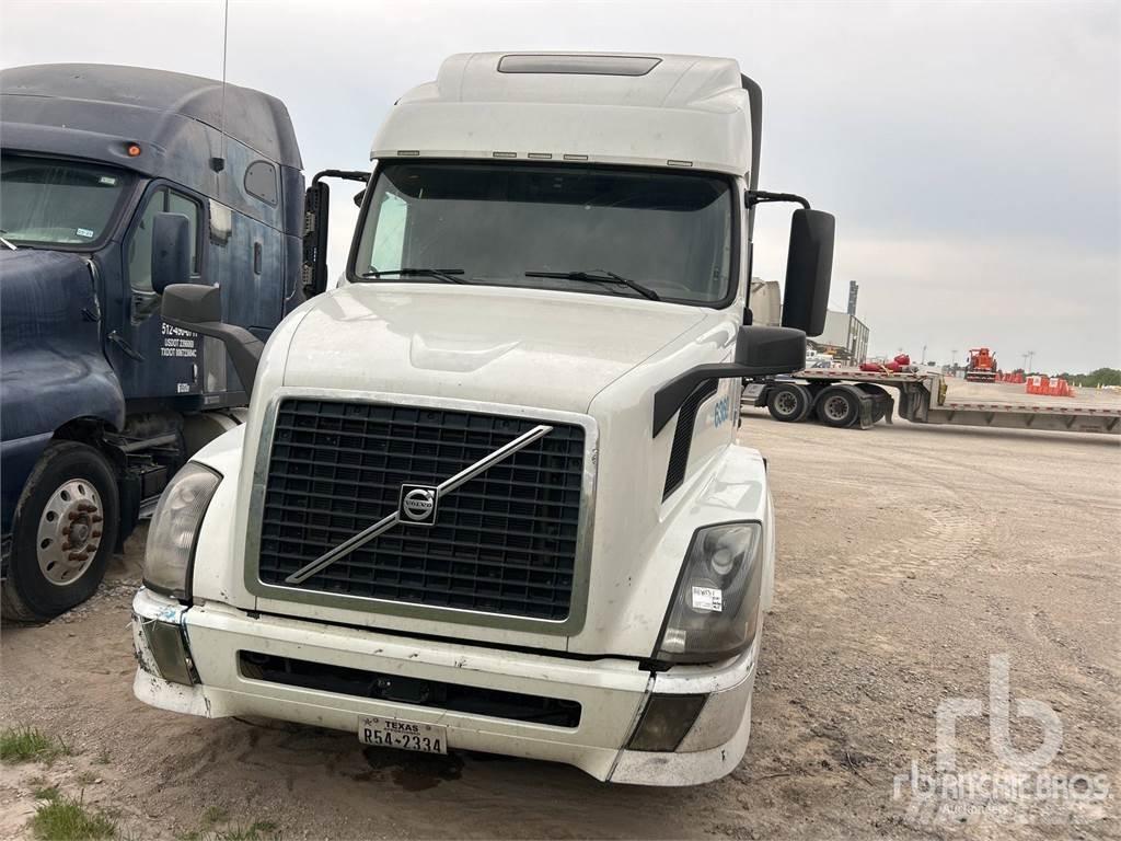 Volvo VNL Vlačilci