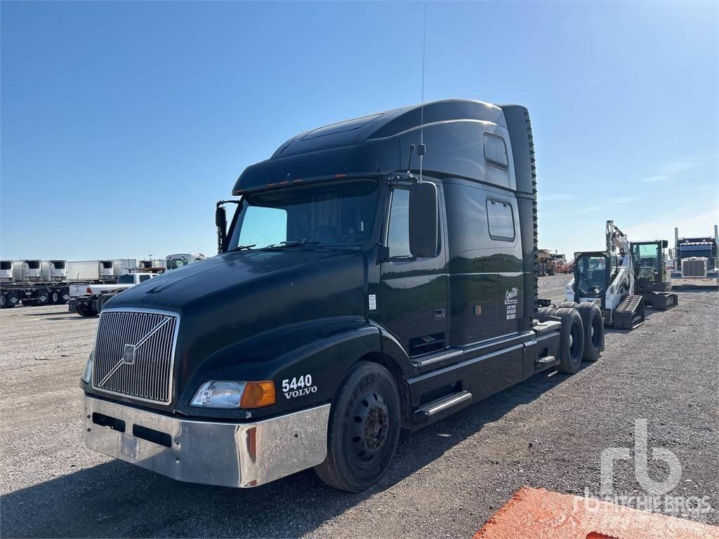 Volvo VNL 780 Vlačilci