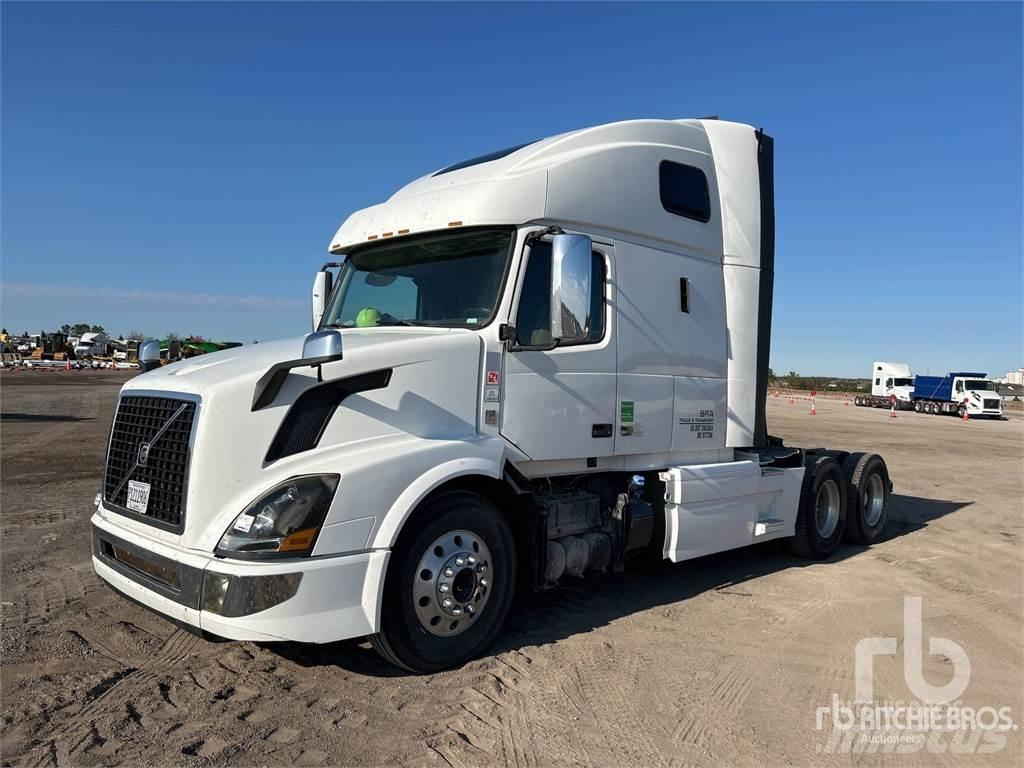 Volvo VNL670 Vlačilci