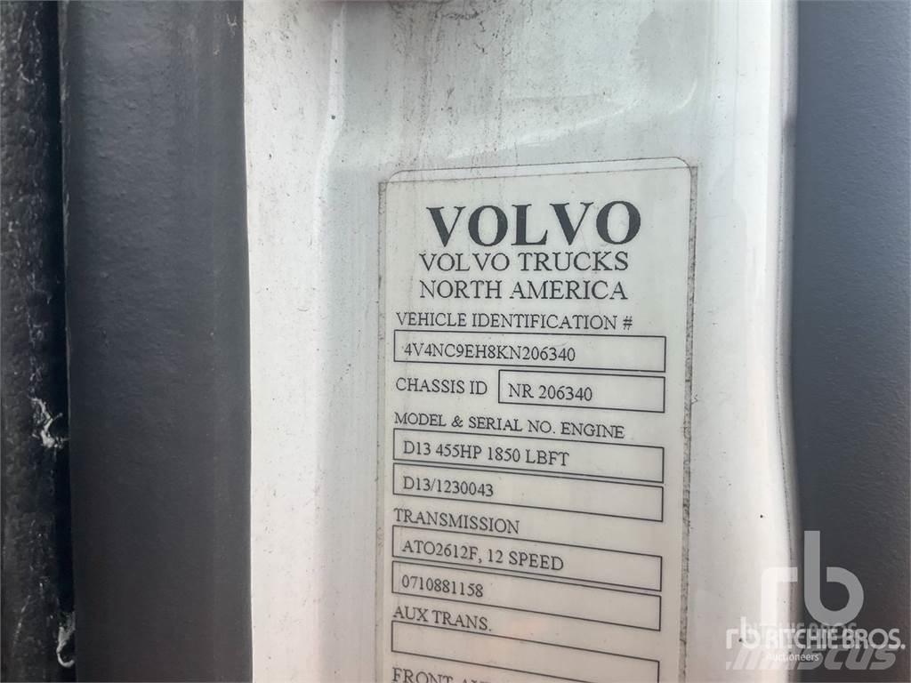 Volvo VNL760 Vlačilci