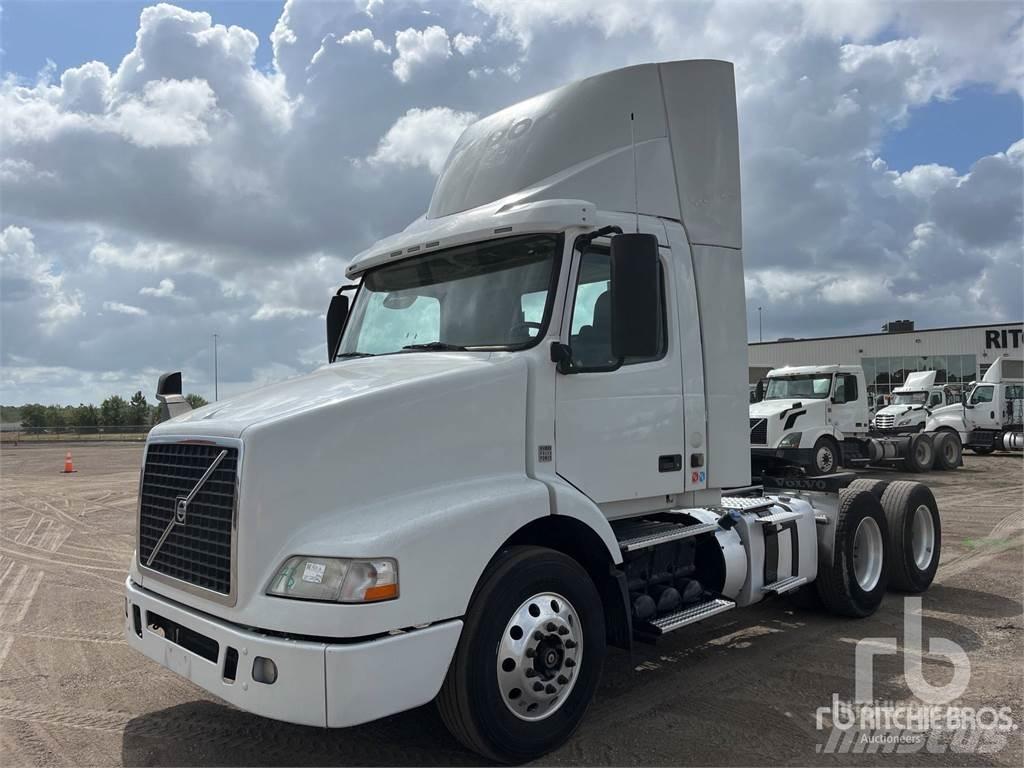 Volvo VNM200 Vlačilci