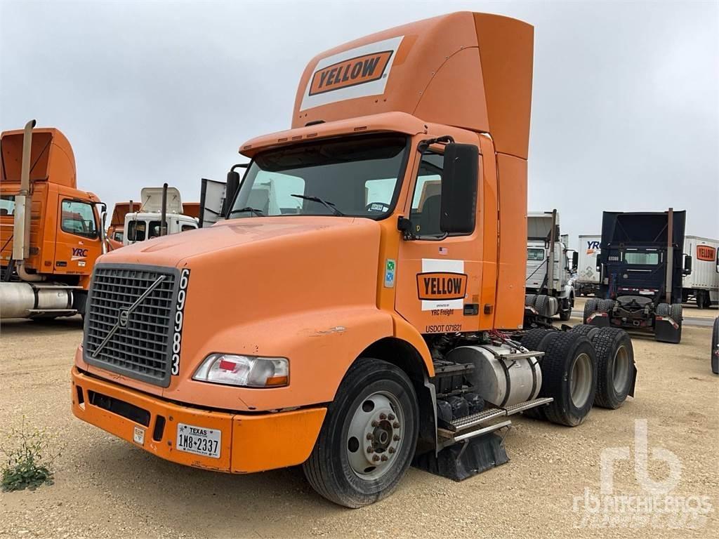 Volvo VNM200 Vlačilci