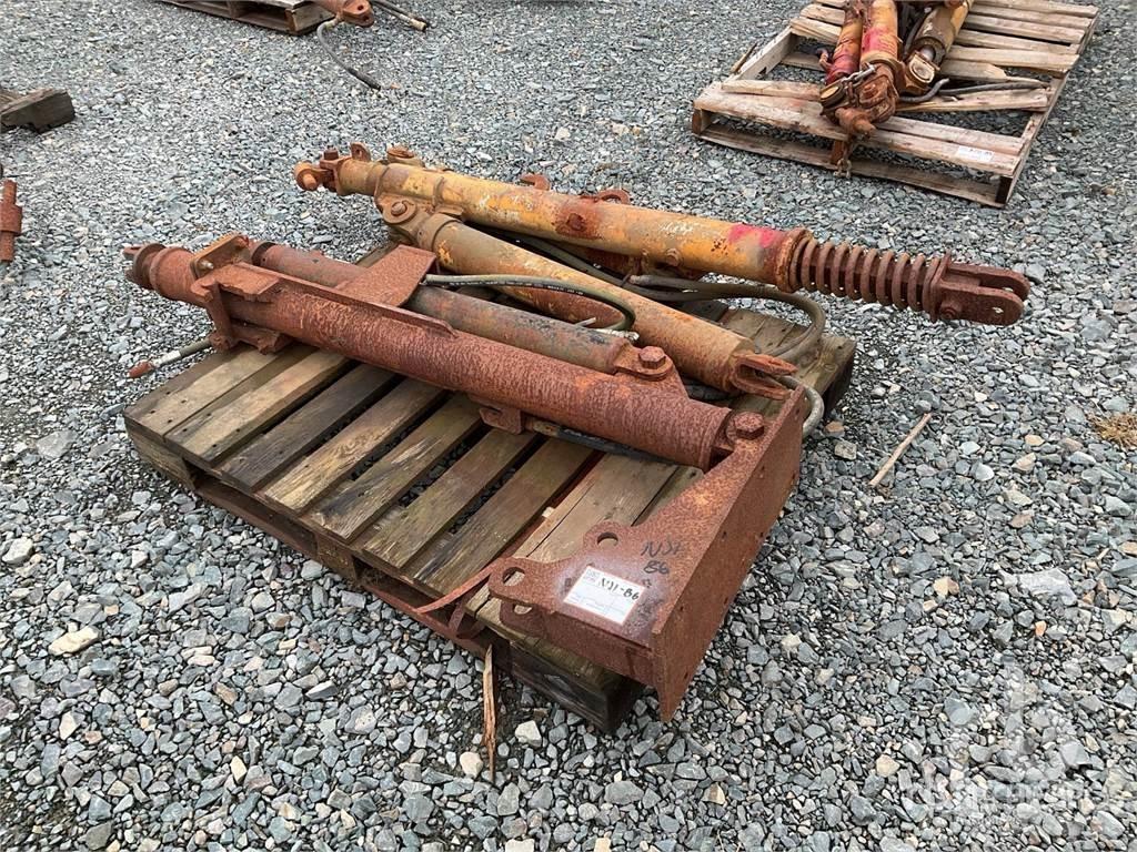  Wing Attachment Druge komponente