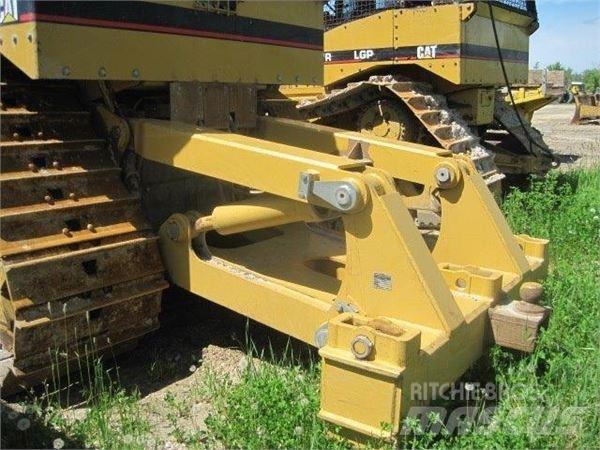 CAT D7H LGP Buldožerji goseničarji