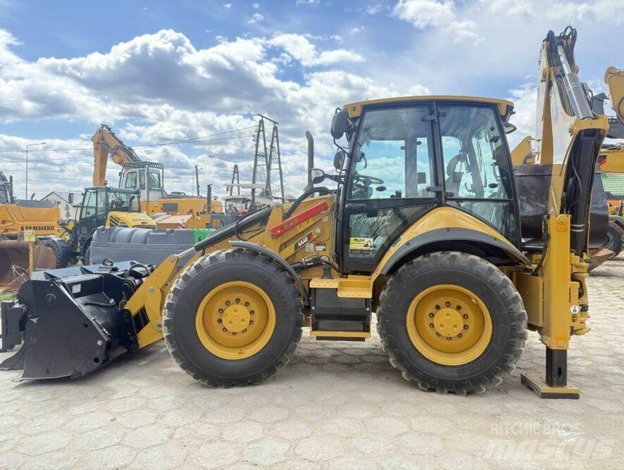 CAT 444F Rovokopači