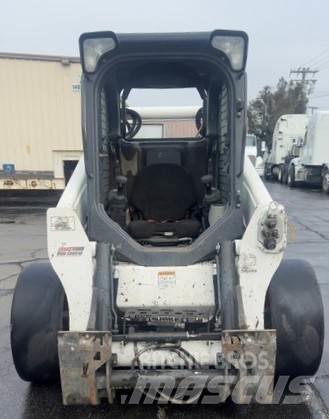 Bobcat S770 Skid steer mini nakladalci