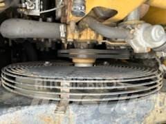 CAT 320L Bagri goseničarji