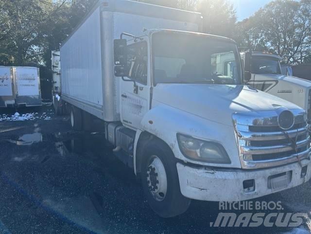 Hino 268 Tovornjaki zabojniki