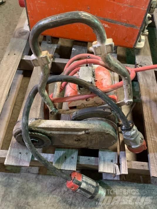 Husqvarna PP490 Pripomočki za betonska dela
