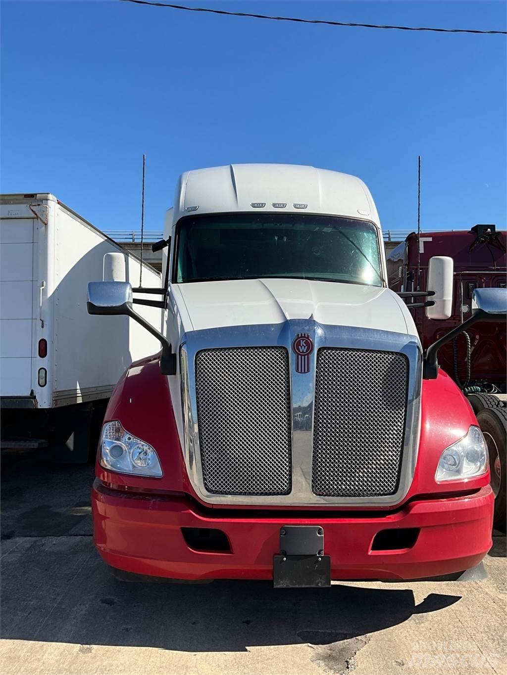 Kenworth T680 Vlačilci