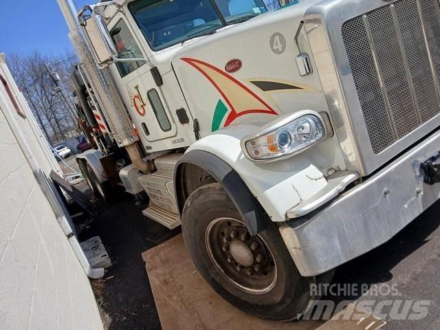 Peterbilt 367 Drugi tovornjaki