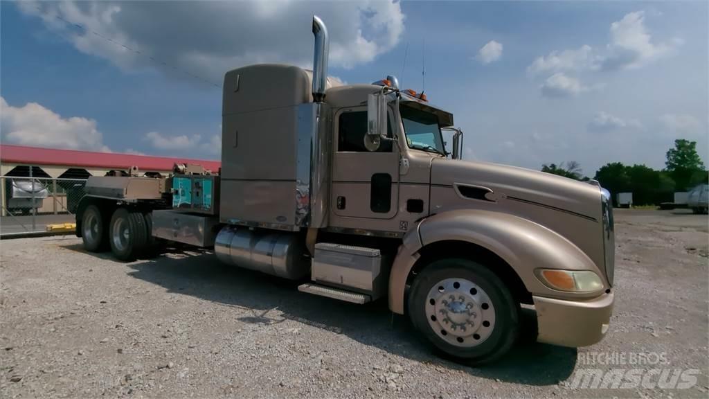 Peterbilt 386 Drugi tovornjaki