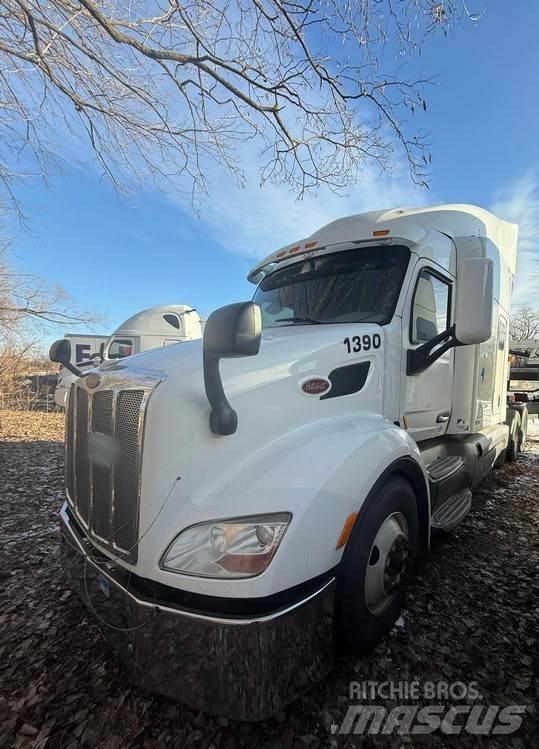 Peterbilt 579 Vlačilci
