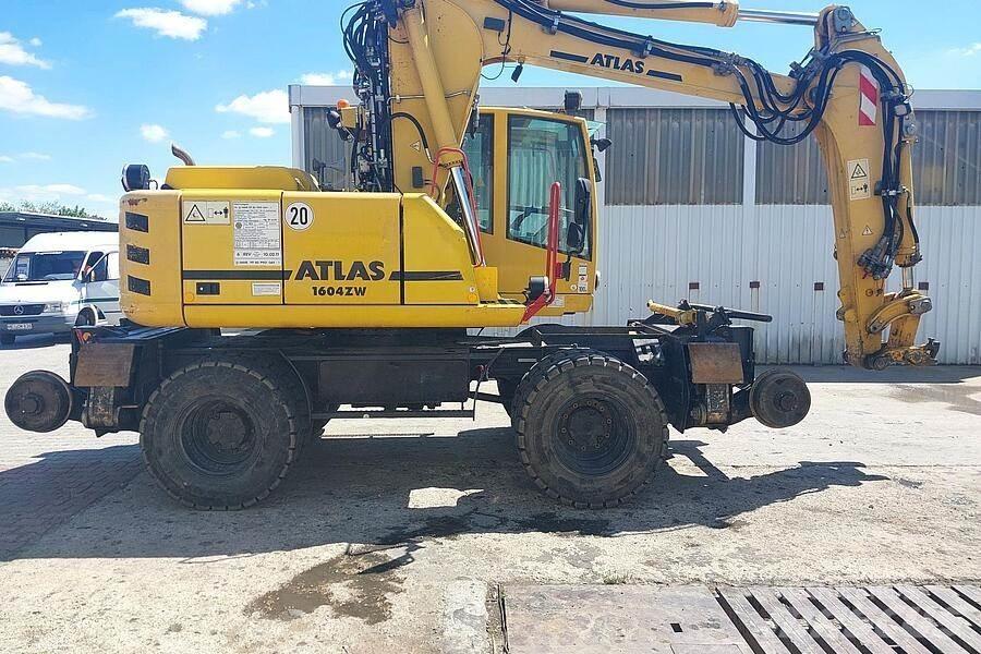 Atlas 1604 ZW Bagri na kolesih