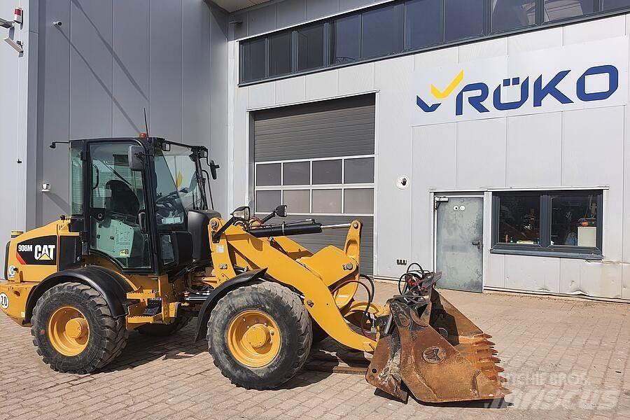 CAT 908 M Kolesni nakladalci